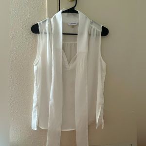 women’s white blouse